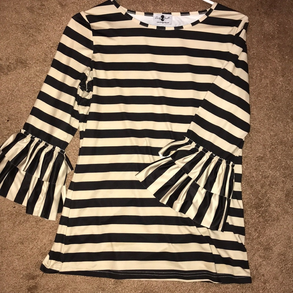 Dainty Jewells Layering Top